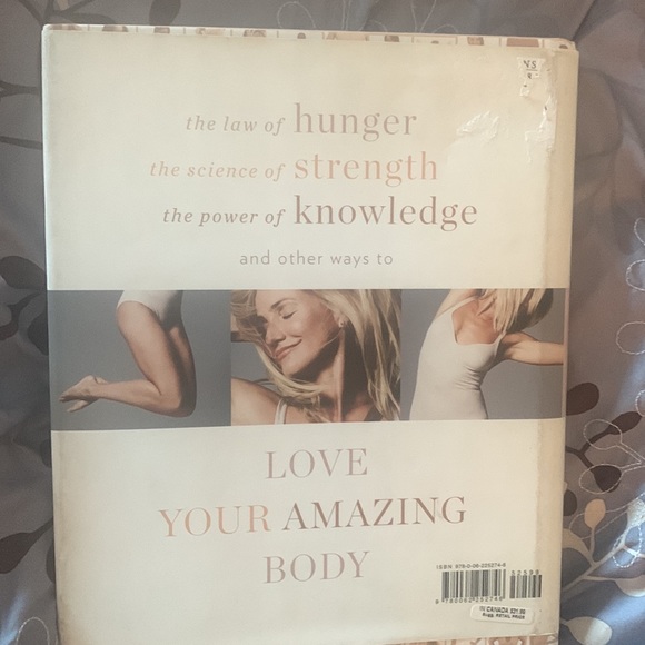 The Body Book by Cameron Diaz - Picture 3 of 3